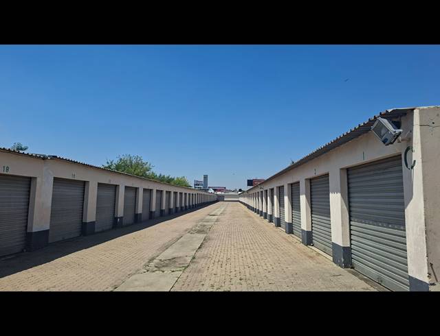 22,000M² INDUSTRIAL YARD FOR SALE IN BARTLETT